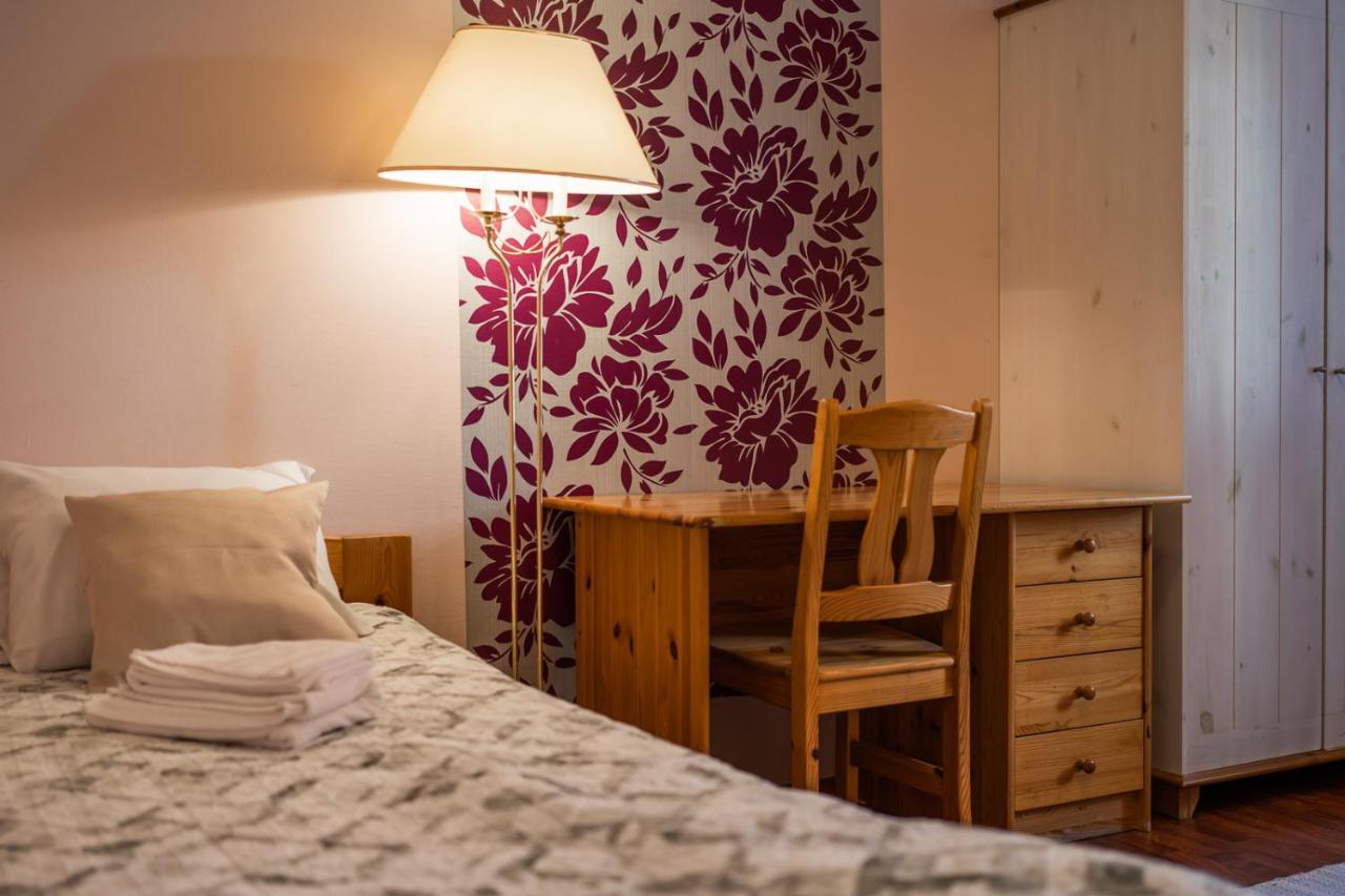 Pueha Vaimu Kuelalistemaja Hotel Tallinn Bagian luar foto