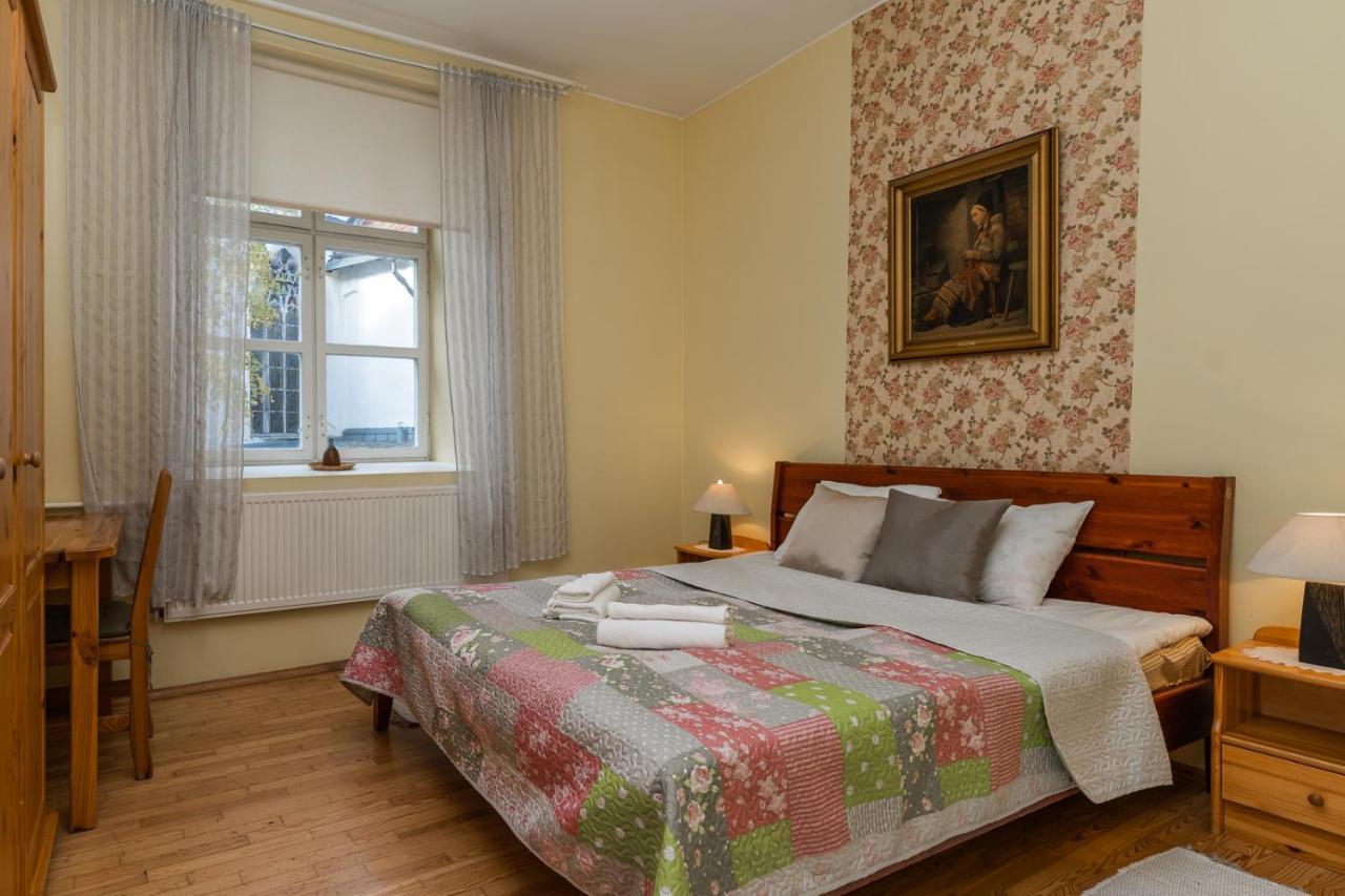 Pueha Vaimu Kuelalistemaja Hotel Tallinn Bagian luar foto