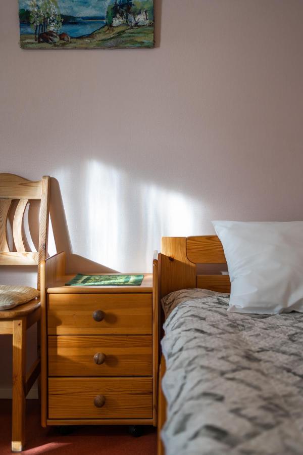 Pueha Vaimu Kuelalistemaja Hotel Tallinn Bagian luar foto